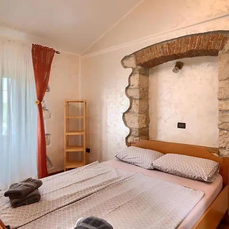 Dom wakacyjny Casa Darija With Pool And Grill In Novigrad Nova Vas (Brtonigla)
