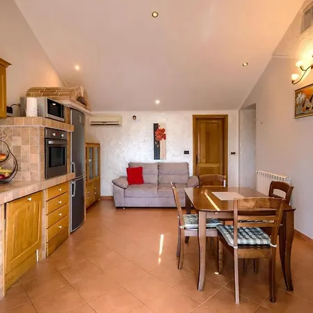 Casa Darija With Pool And Grill In Novigrad Villanuova